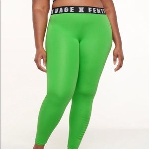 Forever savage legging